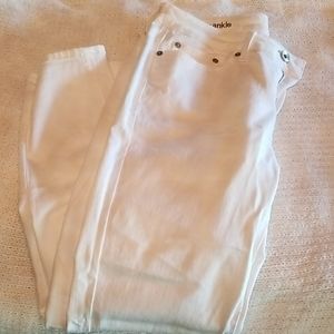 White skinny Jean's jcpenney size 30/10
